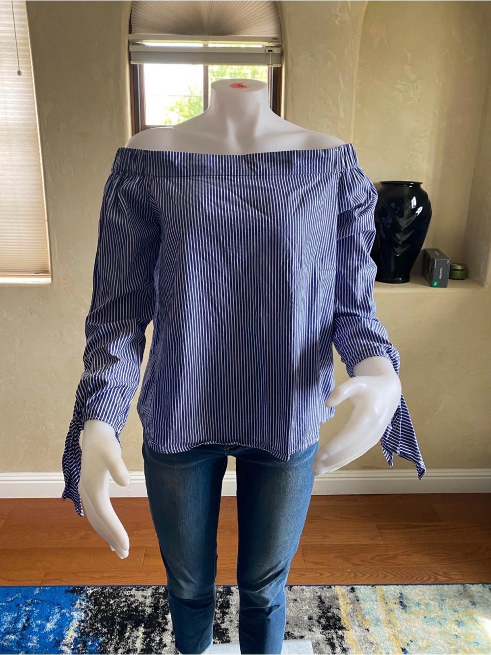 Active USA blue white striped off the shoulder top shirt 100% cotton sz Medium